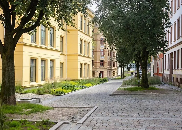 Royal Park Wifi Tv Quite Bus Tram Oslo